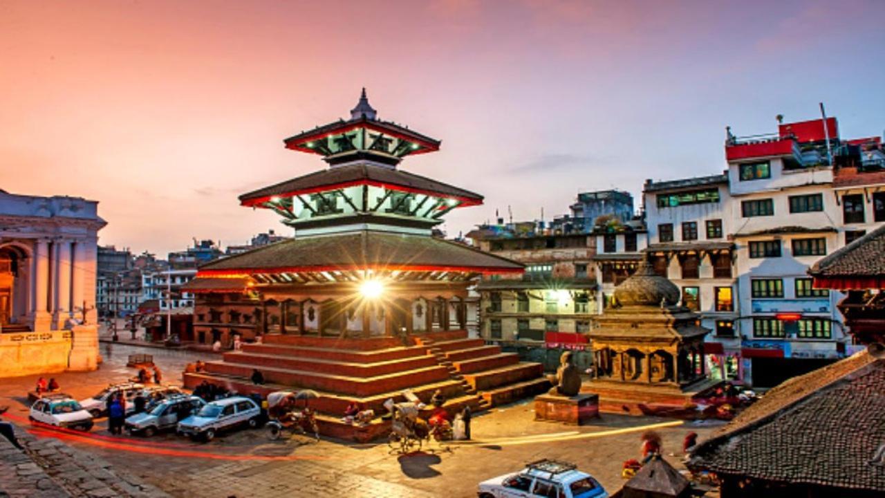 Kathmandu Home Stay & Hostel Екстер'єр фото