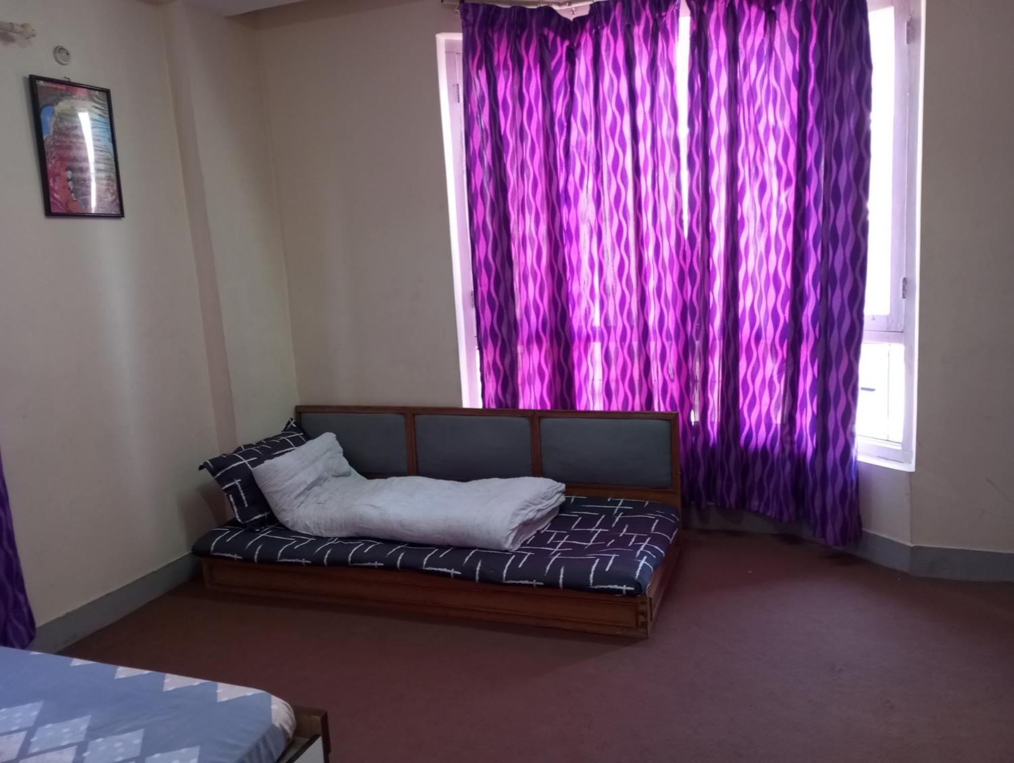 Kathmandu Home Stay & Hostel Екстер'єр фото