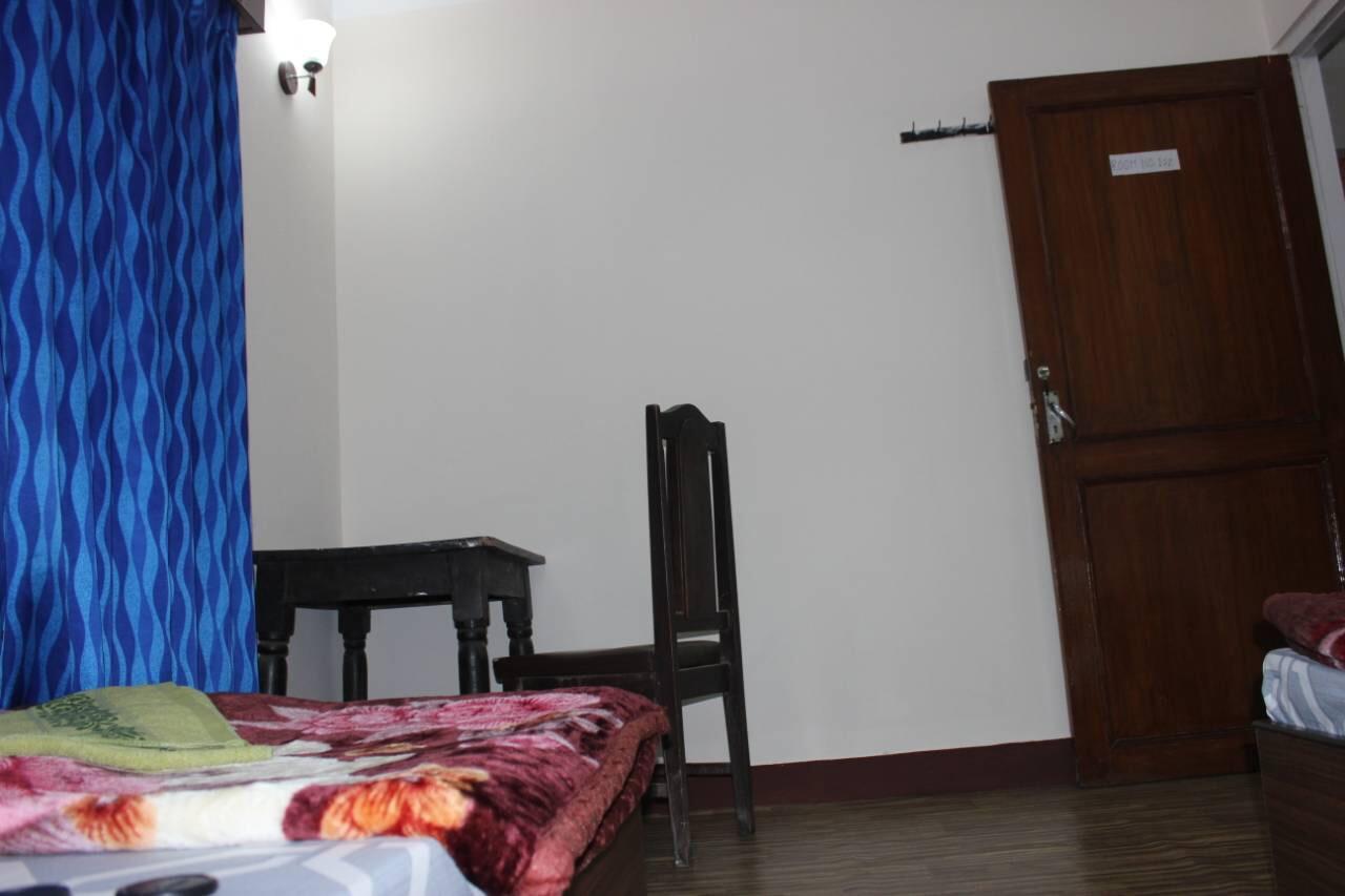 Kathmandu Home Stay & Hostel Екстер'єр фото
