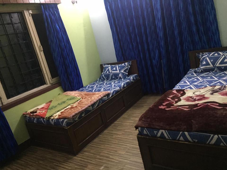 Kathmandu Home Stay & Hostel Екстер'єр фото