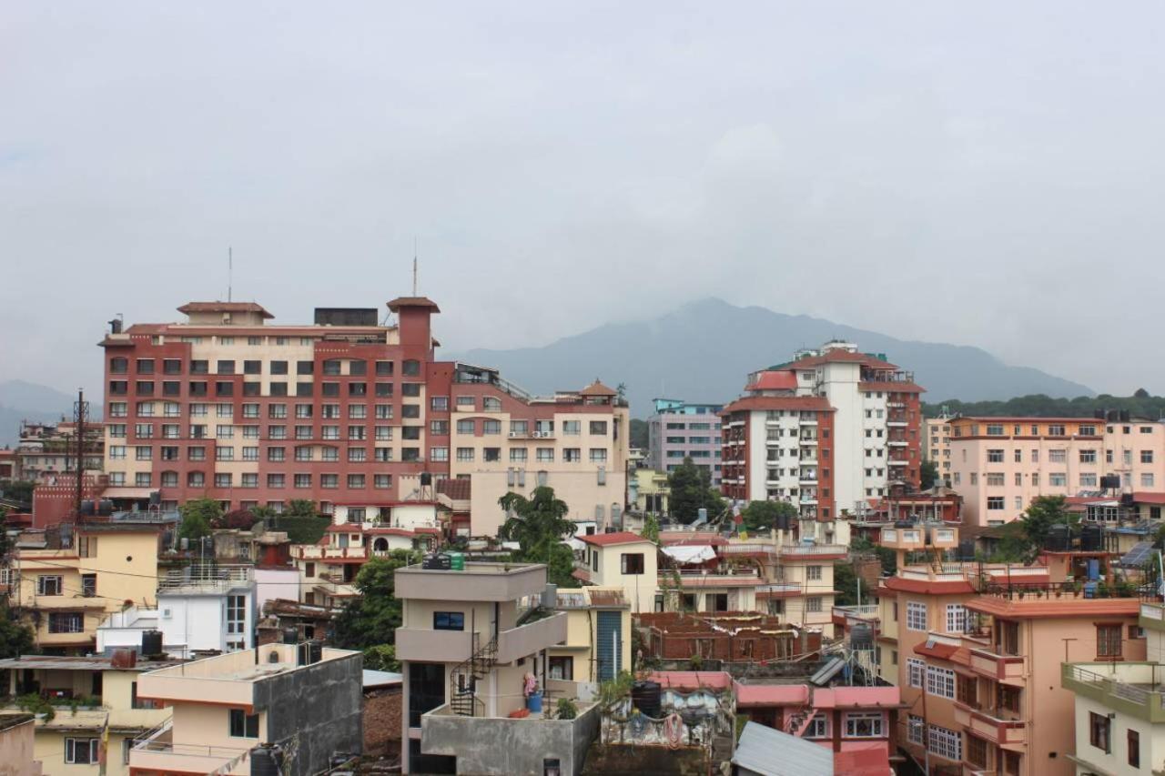Kathmandu Home Stay & Hostel Екстер'єр фото